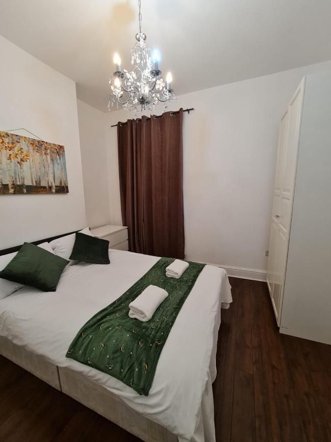 Canary Wharf Holiday Rooms London Ngoại thất bức ảnh