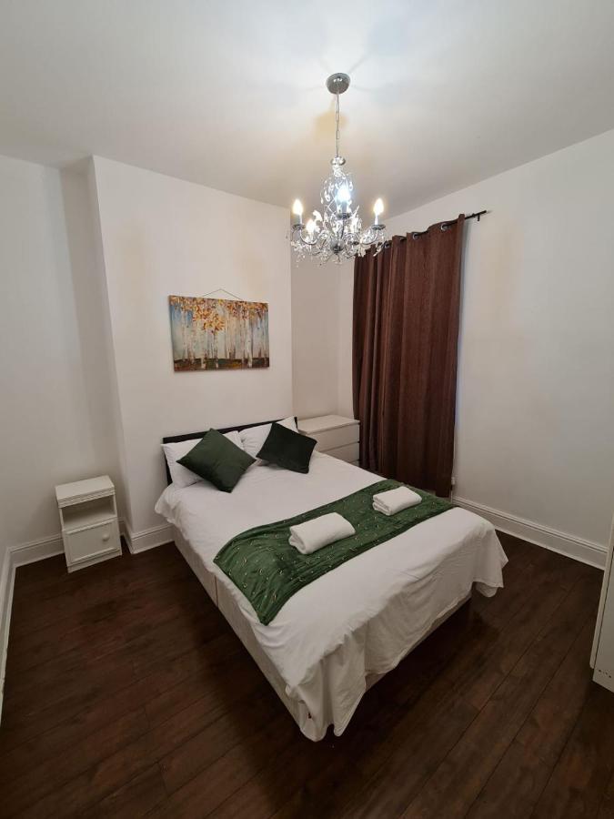 Canary Wharf Holiday Rooms London Ngoại thất bức ảnh