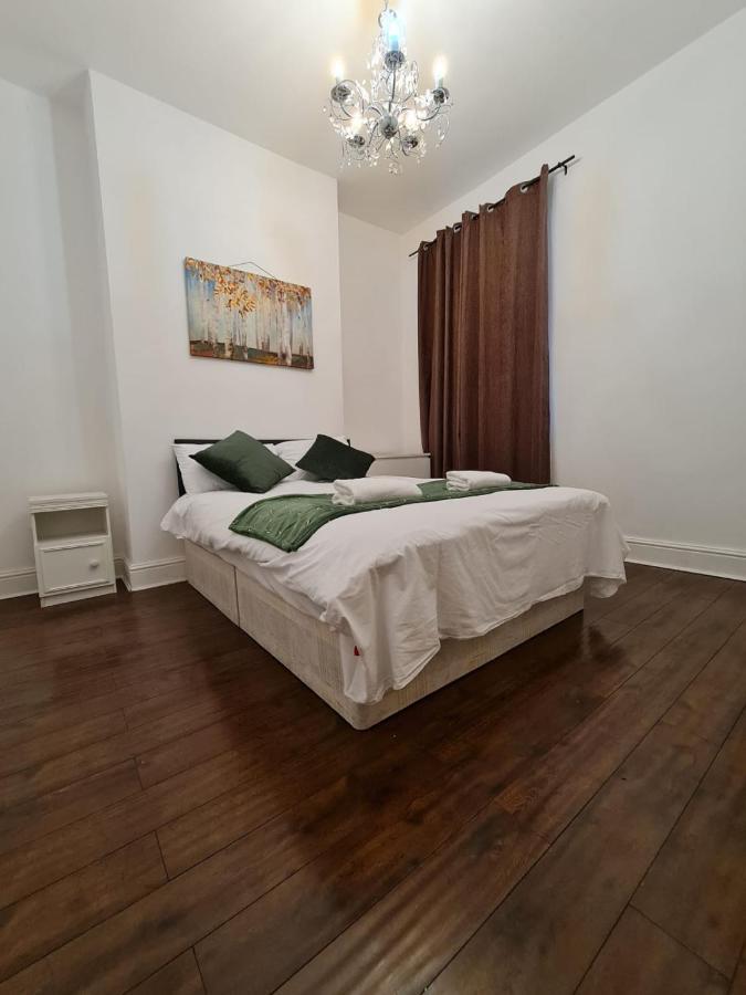 Canary Wharf Holiday Rooms London Ngoại thất bức ảnh