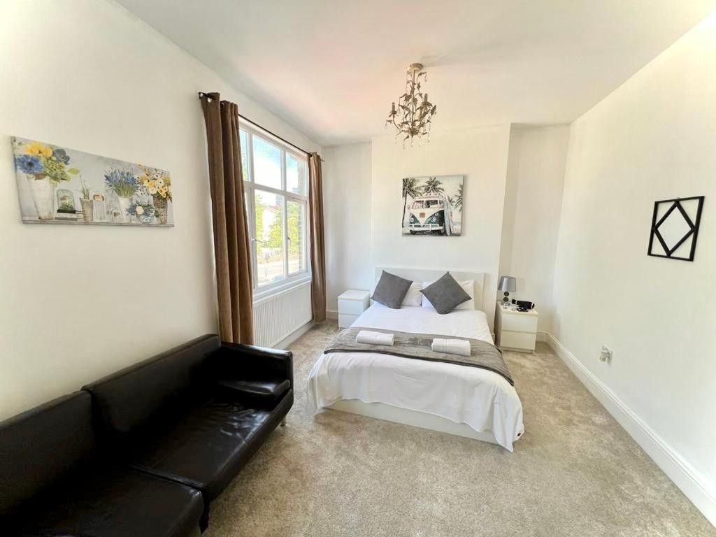 Canary Wharf Holiday Rooms London Ngoại thất bức ảnh