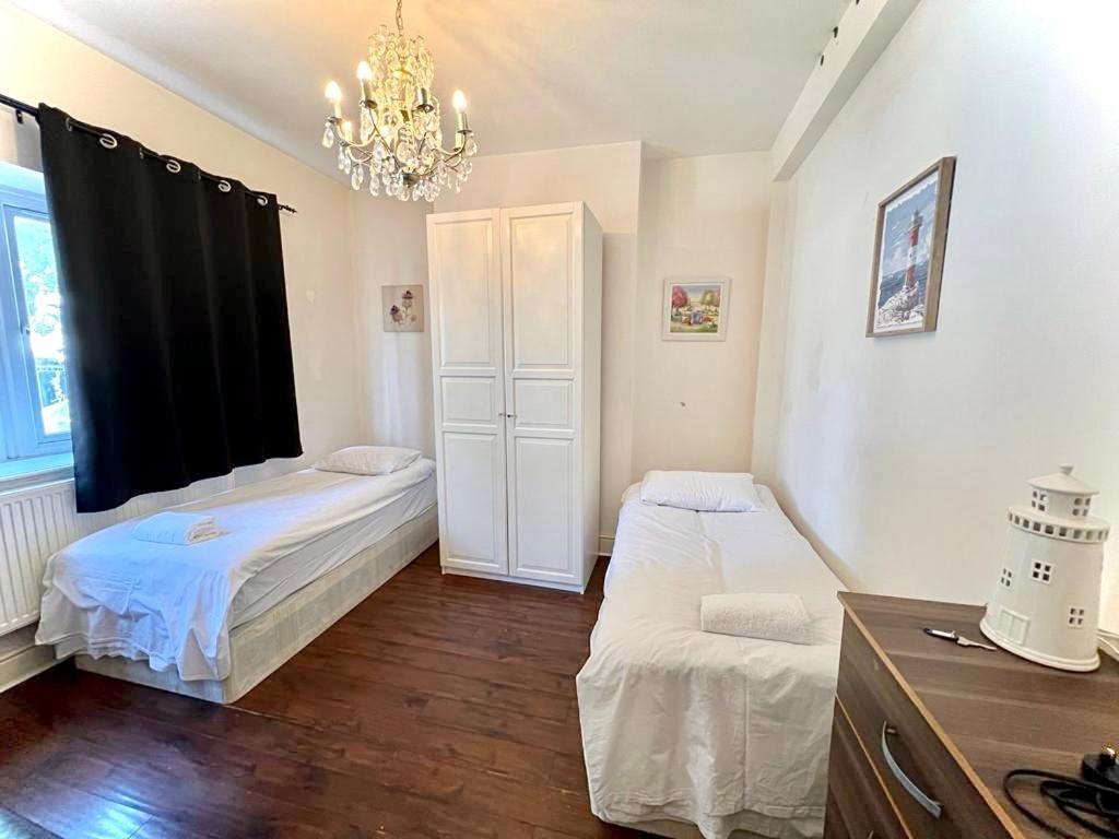 Canary Wharf Holiday Rooms London Ngoại thất bức ảnh