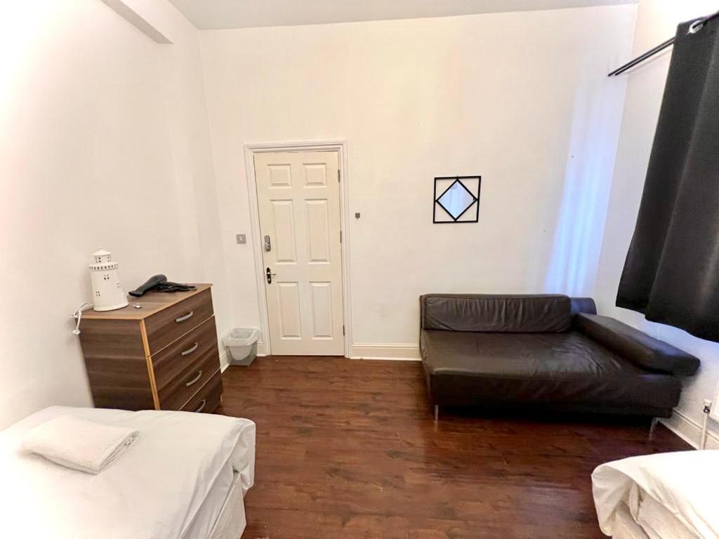 Canary Wharf Holiday Rooms London Ngoại thất bức ảnh